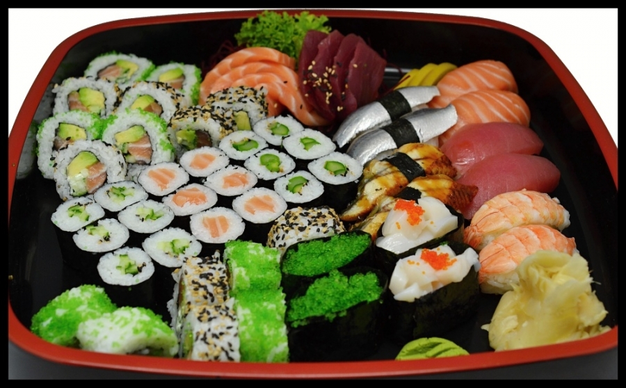 Jak si připravit sushi doma a kam vyrazit na sushi od profesionálů